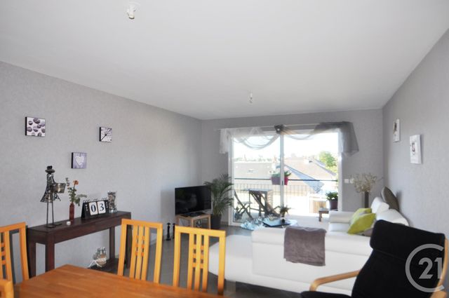 Appartement T3 à louer - 3 pièces - 65.28 m2 - LUC LA PRIMAUBE - 12 - MIDI-PYRENEES - Century 21 Foch Immobilier