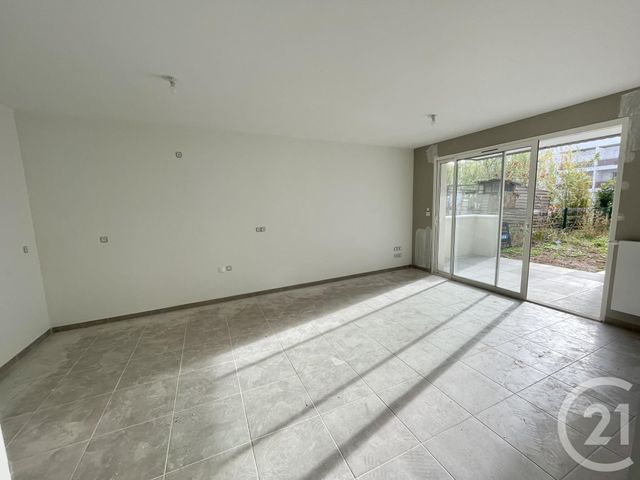 Appartement T2 à louer - 2 pièces - 43.58 m2 - RODEZ - 12 - MIDI-PYRENEES - Century 21 Foch Immobilier