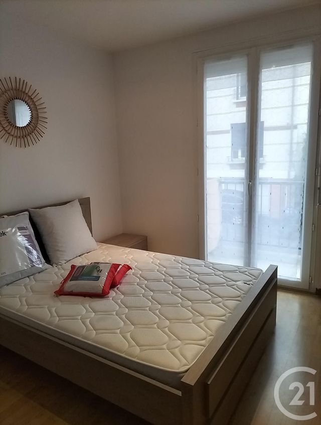 Appartement T3 à louer - 3 pièces - 54.0 m2 - RODEZ - 12 - MIDI-PYRENEES - Century 21 Foch Immobilier