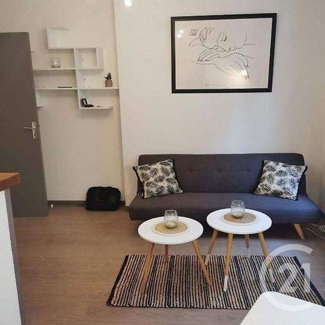 Appartement T1 à louer - 1 pièce - 34.82 m2 - RODEZ - 12 - MIDI-PYRENEES - Century 21 Foch Immobilier