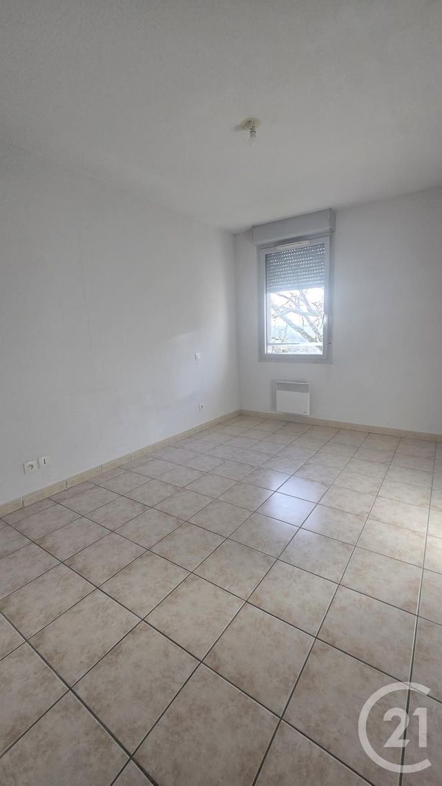 Appartement F2 à louer - 2 pièces - 45.36 m2 - RODEZ - 12 - MIDI-PYRENEES - Century 21 Foch Immobilier
