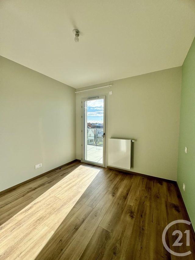 Appartement T4 à louer - 4 pièces - 81.8 m2 - OLEMPS - 12 - MIDI-PYRENEES - Century 21 Foch Immobilier
