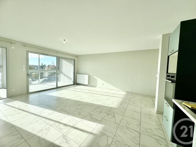 Appartement T4 à louer - 4 pièces - 81.8 m2 - OLEMPS - 12 - MIDI-PYRENEES - Century 21 Foch Immobilier