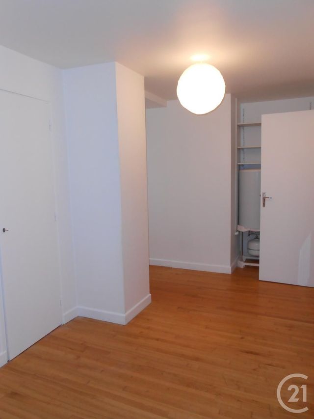 Appartement F2 à louer - 2 pièces - 41.37 m2 - RODEZ - 12 - MIDI-PYRENEES - Century 21 Foch Immobilier