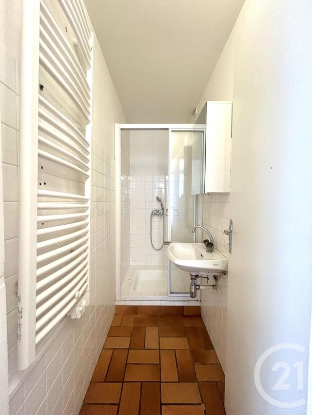 Appartement F2 à louer - 2 pièces - 41.37 m2 - RODEZ - 12 - MIDI-PYRENEES - Century 21 Foch Immobilier