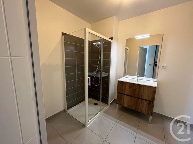 Appartement F2 à louer - 2 pièces - 42.2 m2 - ONET LE CHATEAU - 12 - MIDI-PYRENEES - Century 21 Foch Immobilier