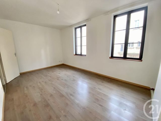 Appartement F2 à louer - 2 pièces - 50.38 m2 - RODEZ - 12 - MIDI-PYRENEES - Century 21 Foch Immobilier