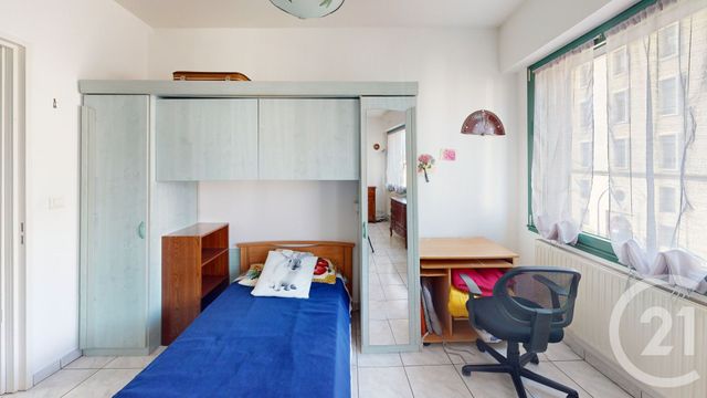 Appartement Studio à vendre - 1 pièce - 27.09 m2 - RODEZ - 12 - MIDI-PYRENEES - Century 21 Foch Immobilier