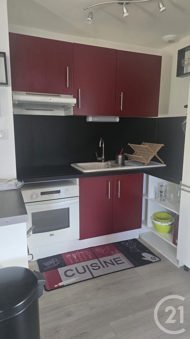 Appartement T2 à louer - 2 pièces - 52.78 m2 - RODEZ - 12 - MIDI-PYRENEES - Century 21 Foch Immobilier