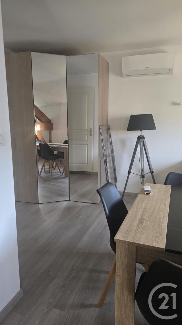 Appartement T2 à louer - 2 pièces - 52.78 m2 - RODEZ - 12 - MIDI-PYRENEES - Century 21 Foch Immobilier
