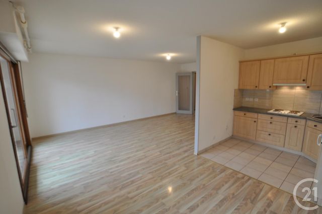 Appartement F3 à louer - 3 pièces - 67.3 m2 - OLEMPS - 12 - MIDI-PYRENEES - Century 21 Foch Immobilier