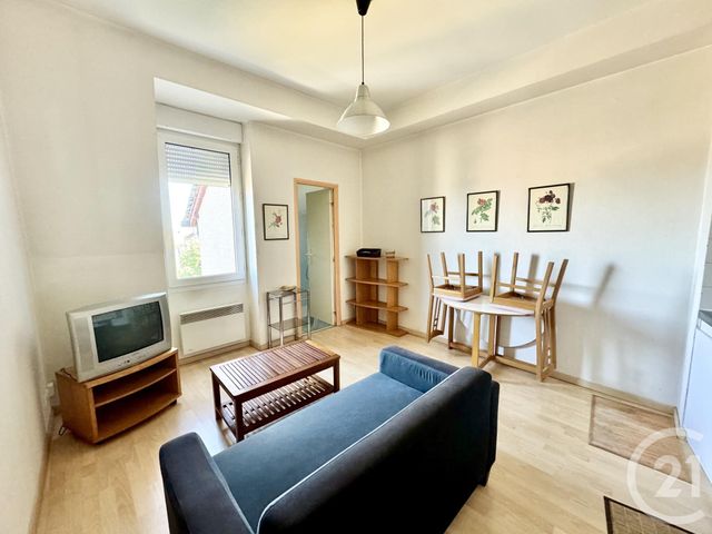 Appartement Studio à louer - 1 pièce - 27.0 m2 - RODEZ - 12 - MIDI-PYRENEES - Century 21 Foch Immobilier