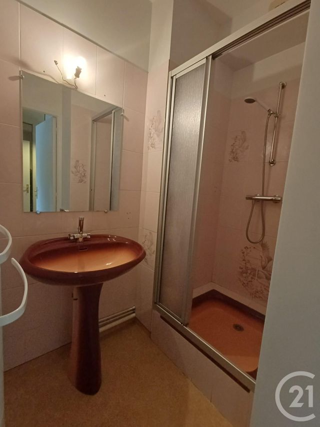 Appartement F2 à louer - 2 pièces - 39.28 m2 - RODEZ - 12 - MIDI-PYRENEES - Century 21 Foch Immobilier