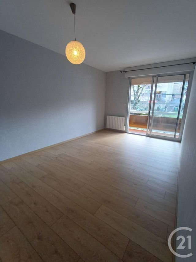 Appartement F2 à louer - 2 pièces - 39.28 m2 - RODEZ - 12 - MIDI-PYRENEES - Century 21 Foch Immobilier