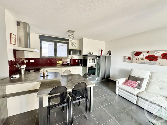 Appartement T3 à louer - 3 pièces - 63.73 m2 - ONET LE CHATEAU - 12 - MIDI-PYRENEES - Century 21 Foch Immobilier