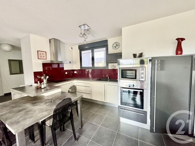 Appartement T3 à louer - 3 pièces - 63.73 m2 - ONET LE CHATEAU - 12 - MIDI-PYRENEES - Century 21 Foch Immobilier
