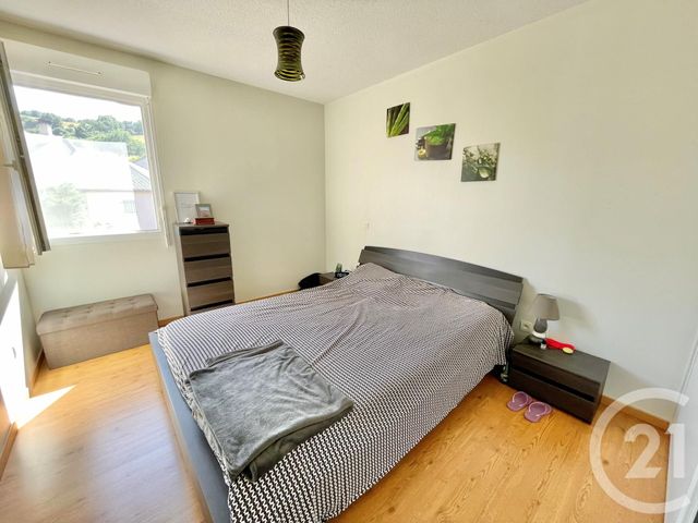 Appartement F3 à louer - 3 pièces - 67.28 m2 - ST CHRISTOPHE VALLON - 12 - MIDI-PYRENEES - Century 21 Foch Immobilier