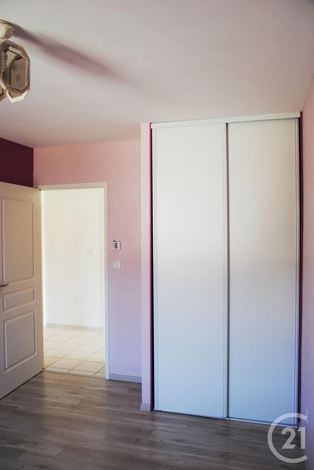 Appartement F3 à louer - 3 pièces - 67.28 m2 - ST CHRISTOPHE VALLON - 12 - MIDI-PYRENEES - Century 21 Foch Immobilier