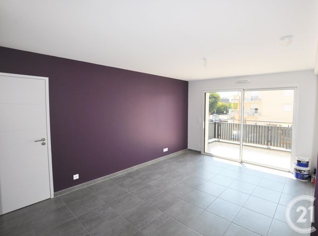 Appartement F2 à louer - 2 pièces - 46.4 m2 - LUC LA PRIMAUBE - 12 - MIDI-PYRENEES - Century 21 Foch Immobilier