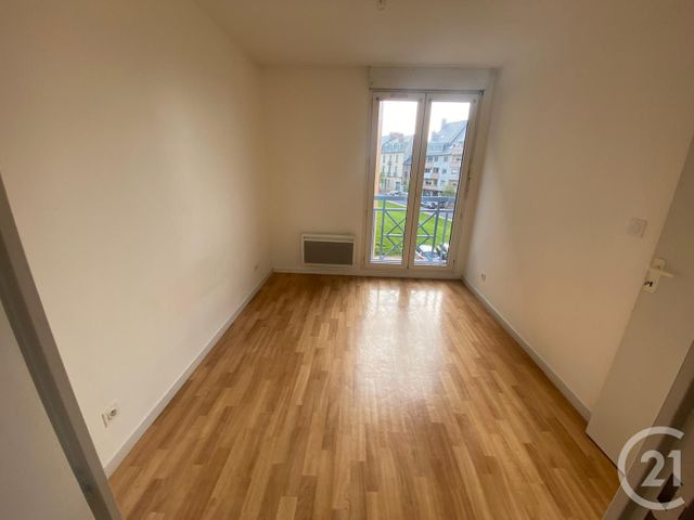 Appartement F2 à louer - 2 pièces - 42.26 m2 - RODEZ - 12 - MIDI-PYRENEES - Century 21 Foch Immobilier