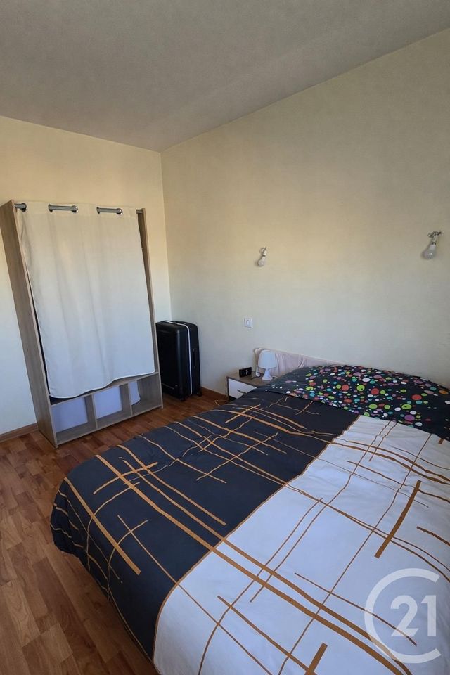 Appartement à louer - 2 pièces - 31.04 m2 - RODEZ - 12 - MIDI-PYRENEES - Century 21 Foch Immobilier