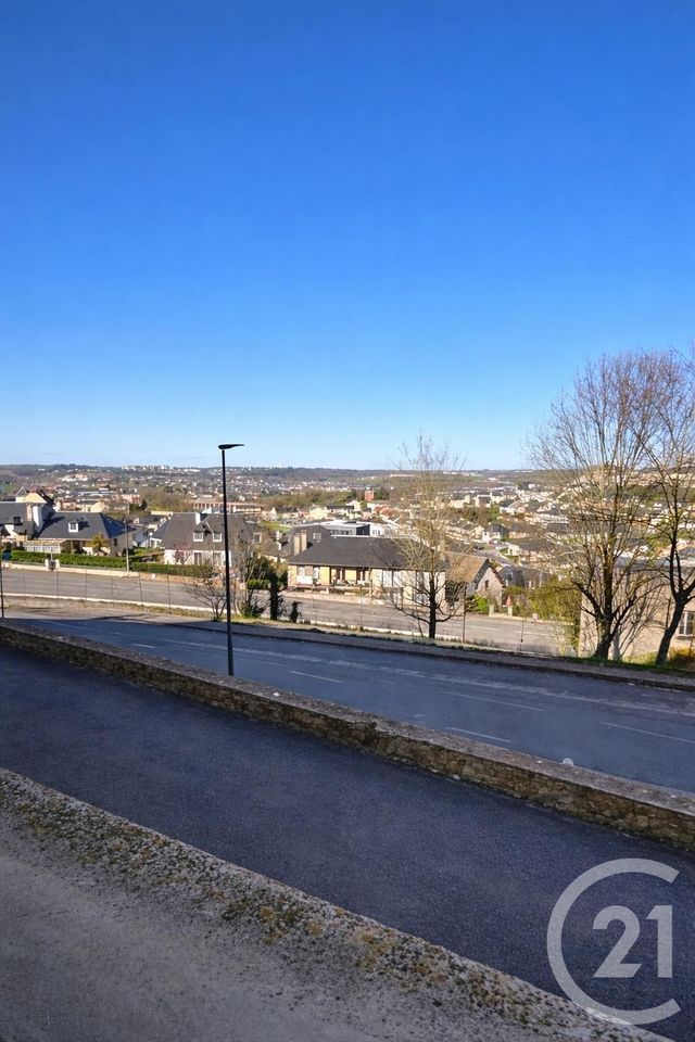 Appartement à louer - 2 pièces - 31.04 m2 - RODEZ - 12 - MIDI-PYRENEES - Century 21 Foch Immobilier