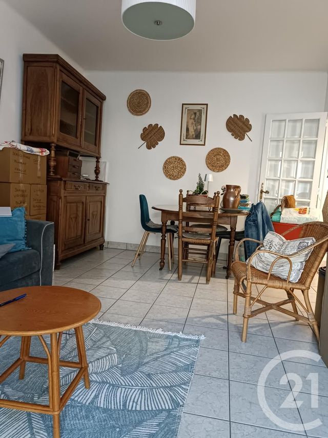 Appartement F2 à louer - 2 pièces - 43.89 m2 - RODEZ - 12 - MIDI-PYRENEES - Century 21 Foch Immobilier
