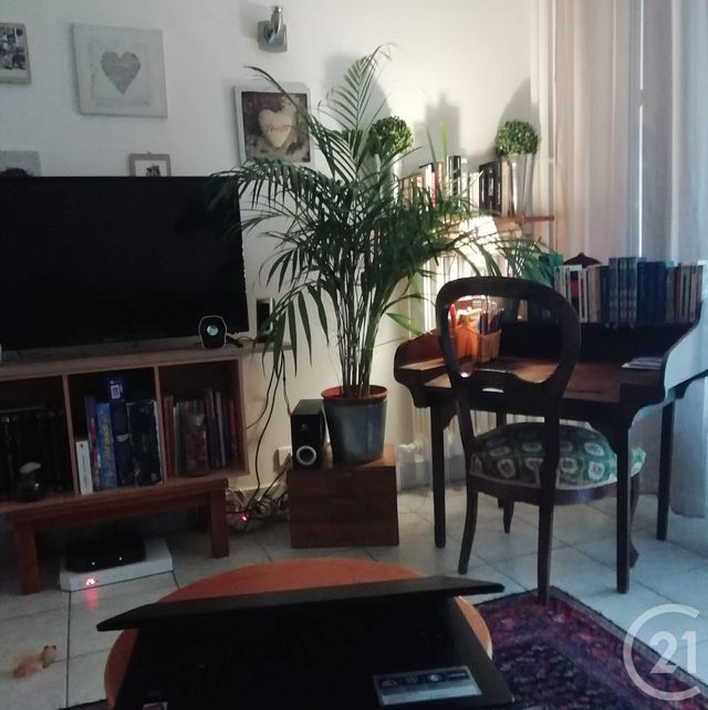 Appartement F2 à louer - 2 pièces - 43.89 m2 - RODEZ - 12 - MIDI-PYRENEES - Century 21 Foch Immobilier