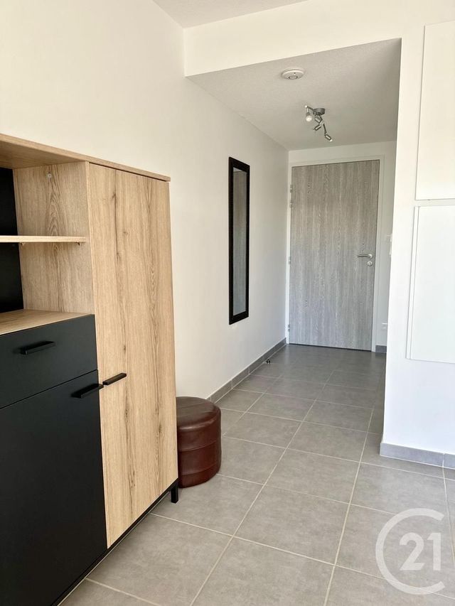 Appartement T2 à louer - 2 pièces - 47.56 m2 - ONET LE CHATEAU - 12 - MIDI-PYRENEES - Century 21 Foch Immobilier