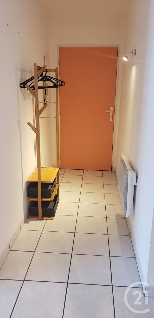 Appartement à louer - 2 pièces - 36.66 m2 - RODEZ - 12 - MIDI-PYRENEES - Century 21 Foch Immobilier