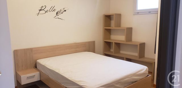 Appartement à louer - 2 pièces - 36.66 m2 - RODEZ - 12 - MIDI-PYRENEES - Century 21 Foch Immobilier