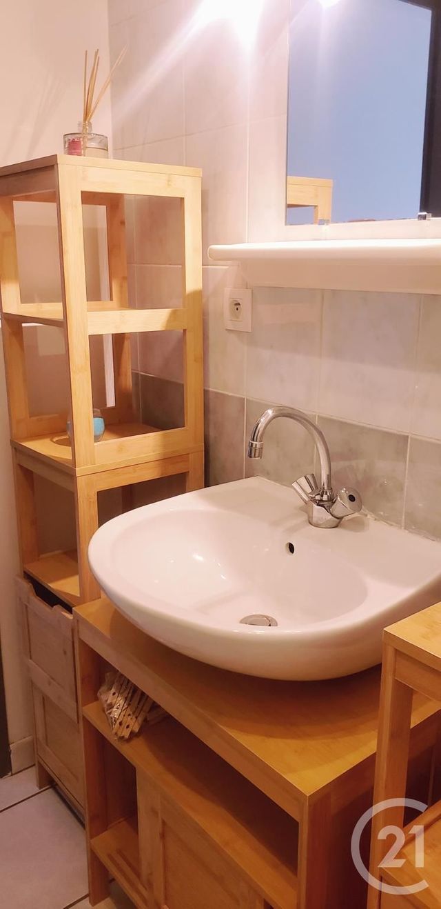 Appartement à louer - 2 pièces - 36.66 m2 - RODEZ - 12 - MIDI-PYRENEES - Century 21 Foch Immobilier