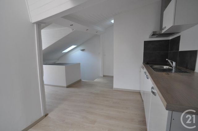 Appartement F1 à louer - 1 pièce - 18.46 m2 - RODEZ - 12 - MIDI-PYRENEES - Century 21 Foch Immobilier