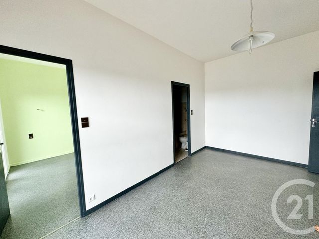 Appartement T2 à louer - 2 pièces - 41.29 m2 - BARAQUEVILLE - 12 - MIDI-PYRENEES - Century 21 Foch Immobilier