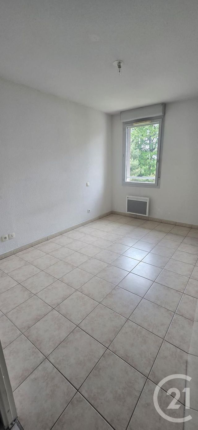 Appartement F2 à louer - 2 pièces - 45.36 m2 - RODEZ - 12 - MIDI-PYRENEES - Century 21 Foch Immobilier