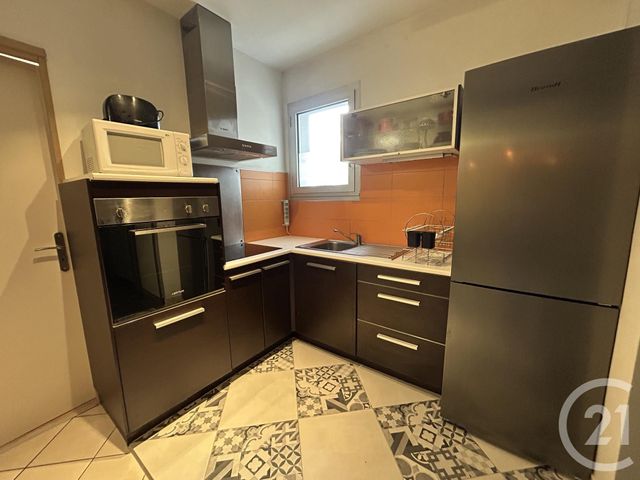 Appartement T2 à louer - 2 pièces - 44.76 m2 - RODEZ - 12 - MIDI-PYRENEES - Century 21 Foch Immobilier