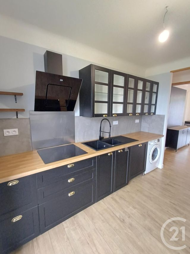 Appartement T3 à vendre - 3 pièces - 57.87 m2 - RODEZ - 12 - MIDI-PYRENEES - Century 21 Foch Immobilier