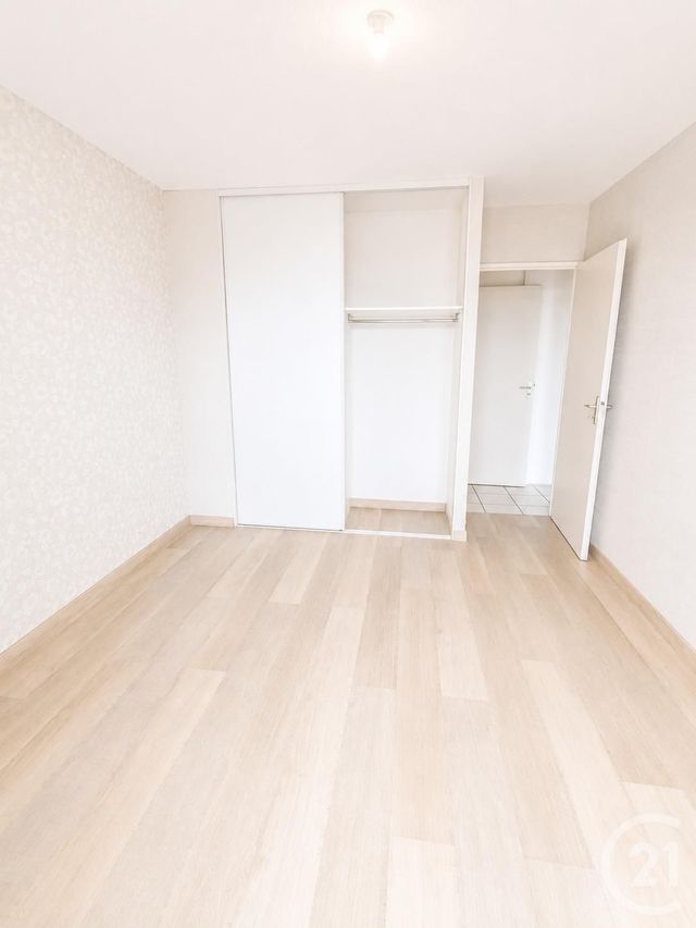 Appartement T3 à vendre - 3 pièces - 72.35 m2 - RODEZ - 12 - MIDI-PYRENEES - Century 21 Foch Immobilier