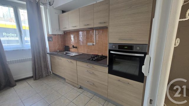 Appartement T2 à louer - 2 pièces - 42.72 m2 - RODEZ - 12 - MIDI-PYRENEES - Century 21 Foch Immobilier