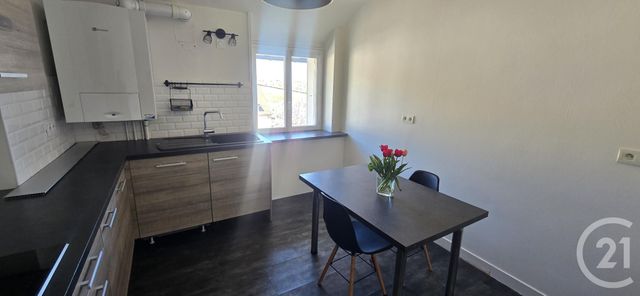 Appartement à louer - 3 pièces - 69.59 m2 - RODEZ - 12 - MIDI-PYRENEES - Century 21 Foch Immobilier