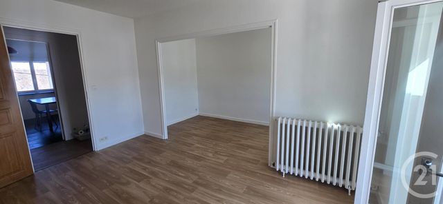 Appartement à louer - 3 pièces - 69.59 m2 - RODEZ - 12 - MIDI-PYRENEES - Century 21 Foch Immobilier