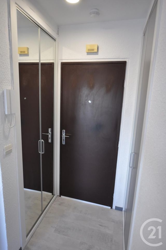 Appartement Studio à louer - 1 pièce - 19.5 m2 - RODEZ - 12 - MIDI-PYRENEES - Century 21 Foch Immobilier