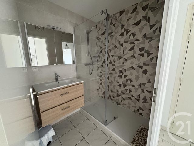 Appartement F2 à louer - 2 pièces - 45.03 m2 - RODEZ - 12 - MIDI-PYRENEES - Century 21 Foch Immobilier