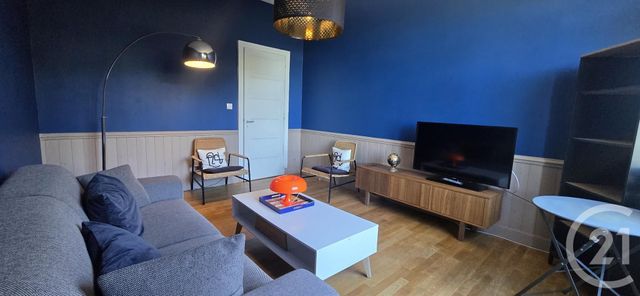Appartement F3 à louer - 3 pièces - 85.0 m2 - RODEZ - 12 - MIDI-PYRENEES - Century 21 Foch Immobilier
