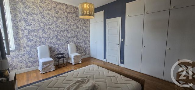 Appartement F3 à louer - 3 pièces - 85.0 m2 - RODEZ - 12 - MIDI-PYRENEES - Century 21 Foch Immobilier