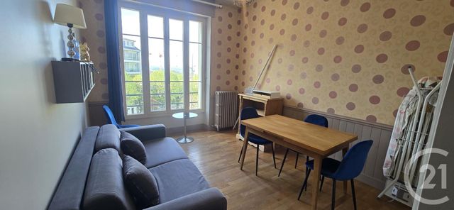Appartement F3 à louer - 3 pièces - 85.0 m2 - RODEZ - 12 - MIDI-PYRENEES - Century 21 Foch Immobilier