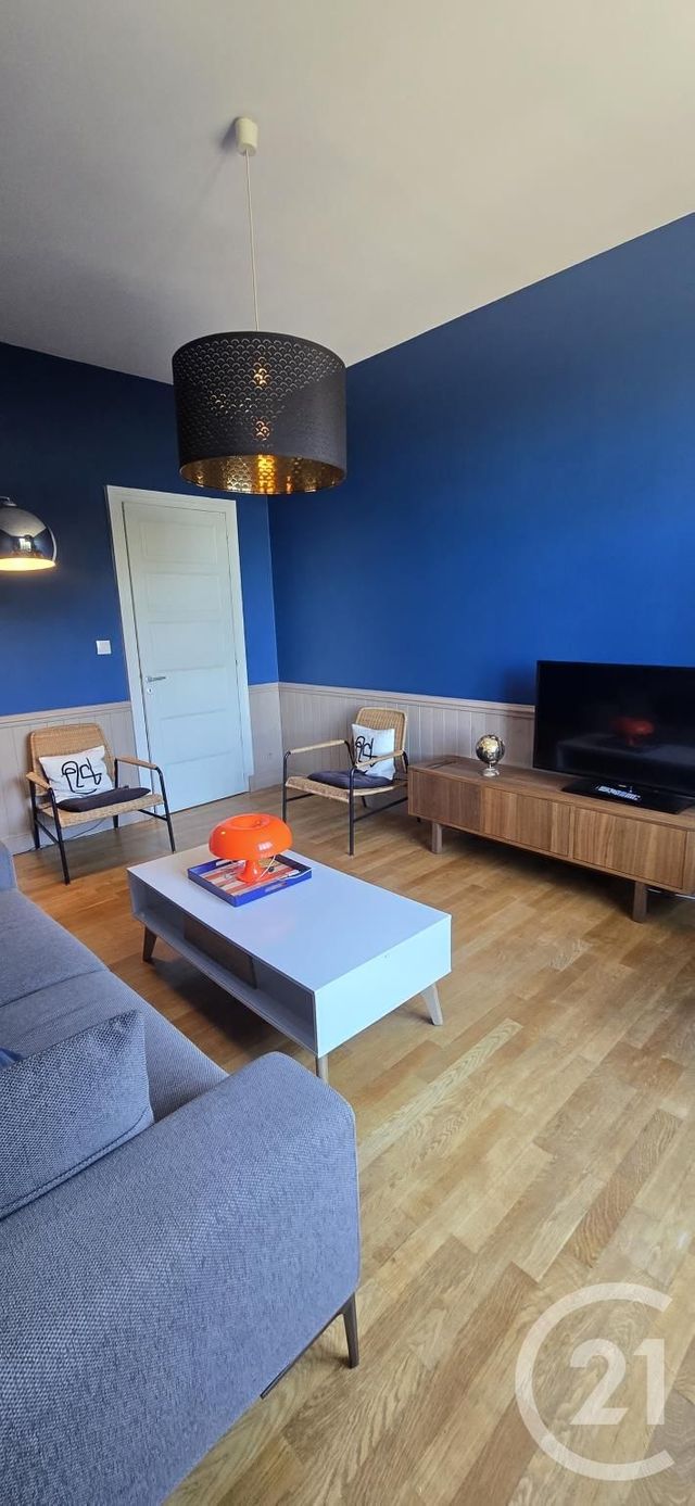Appartement F3 à louer - 3 pièces - 85.0 m2 - RODEZ - 12 - MIDI-PYRENEES - Century 21 Foch Immobilier