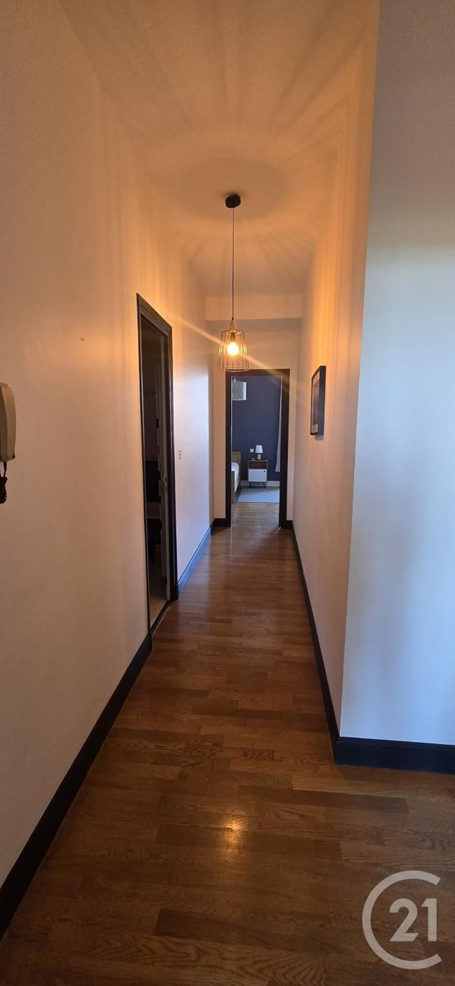 Appartement F3 à louer - 3 pièces - 85.0 m2 - RODEZ - 12 - MIDI-PYRENEES - Century 21 Foch Immobilier