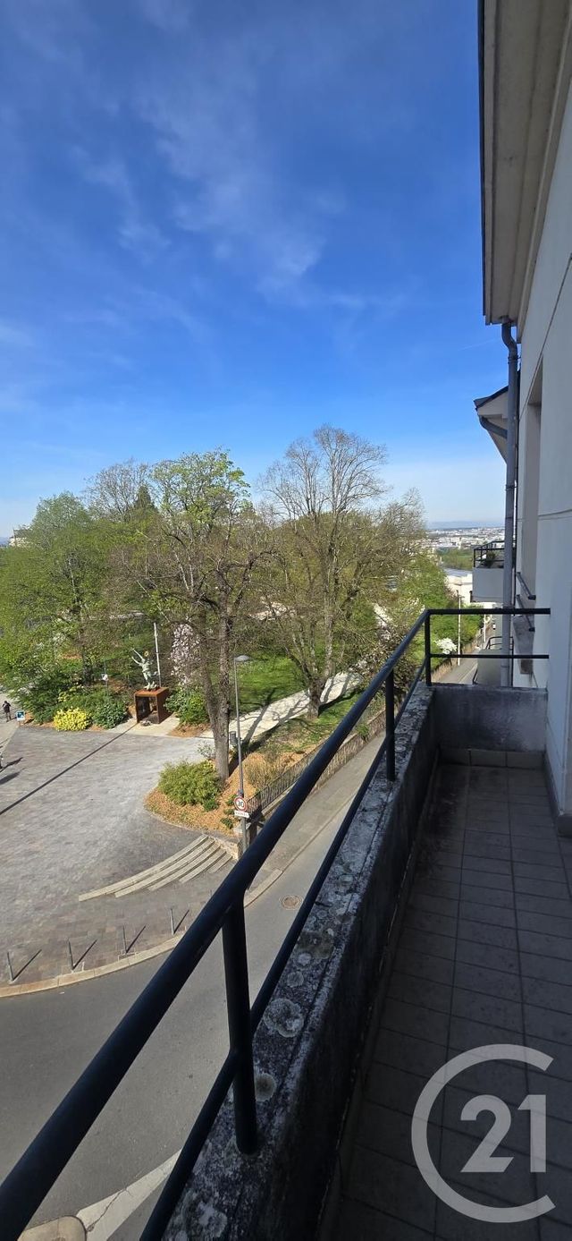 Appartement F3 à louer - 3 pièces - 85.0 m2 - RODEZ - 12 - MIDI-PYRENEES - Century 21 Foch Immobilier