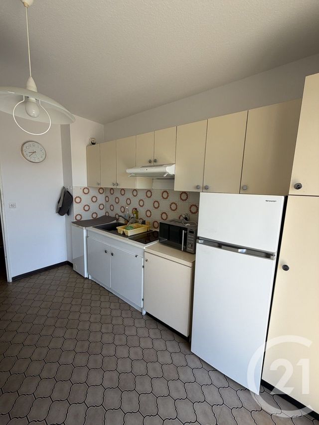 Appartement T2 à vendre - 2 pièces - 46.81 m2 - RODEZ - 12 - MIDI-PYRENEES - Century 21 Foch Immobilier